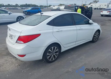 2017 Hyundai Accent Value Edition z USA, uszkodzony, nr VIN KMHCT4AE3HU340720